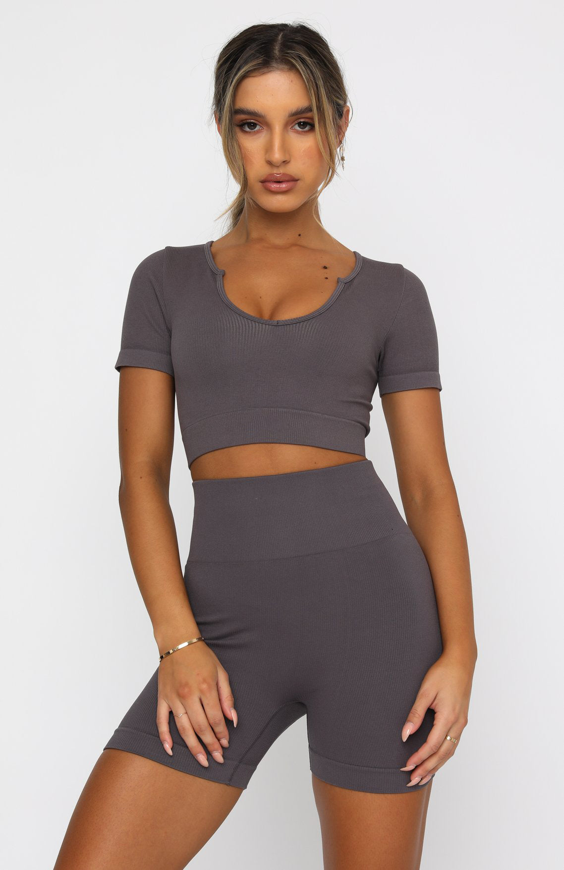 Seamless Cropped Sports Tee